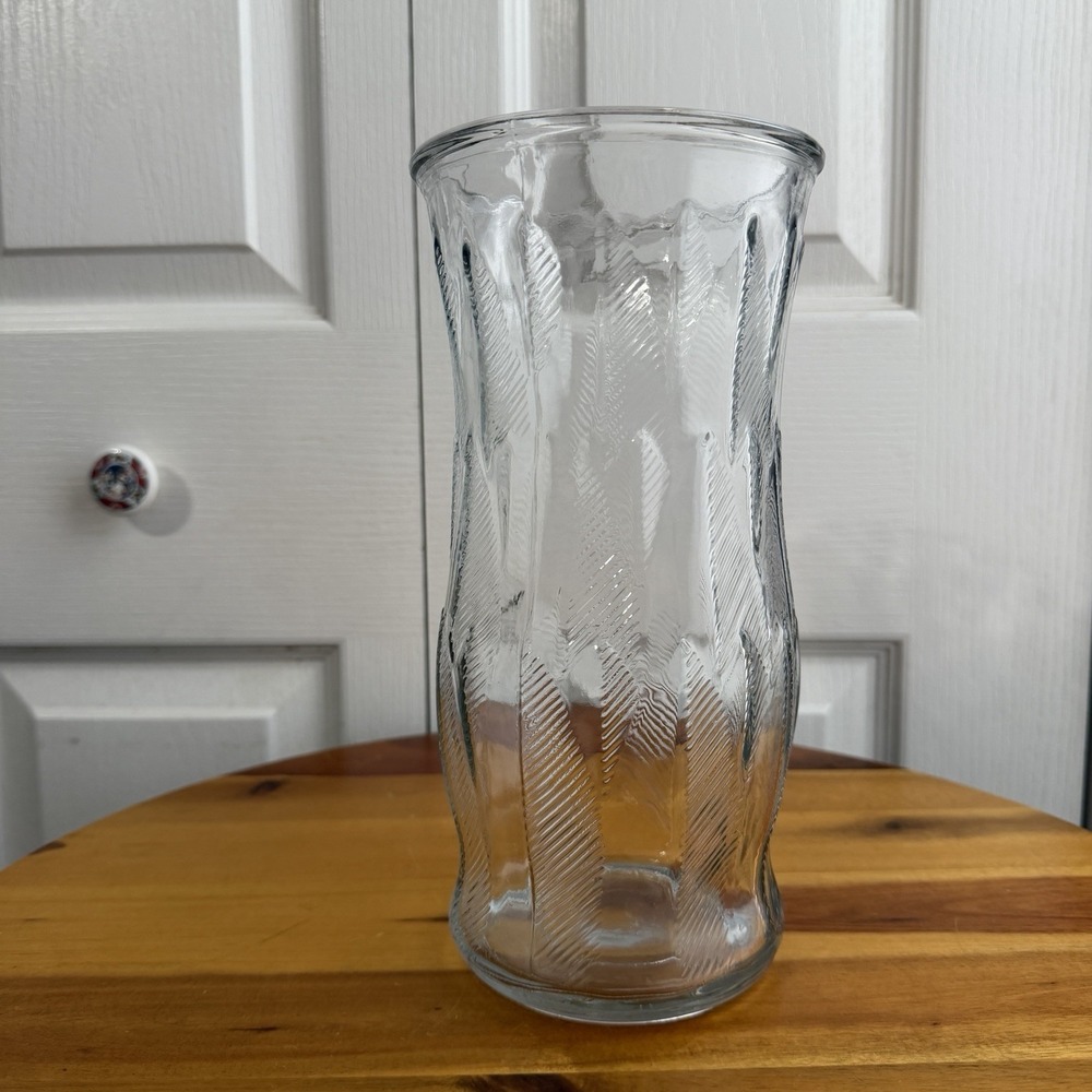 E O Brody Wheat Stalk Feather Textured Clear Glass Floral Vase C973 VTG Cottage